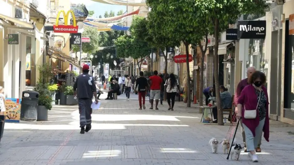 Ετήσια αύξηση 10,9% σε αξία και 6,5% σε όγκο στο λιανικό εμπόριο