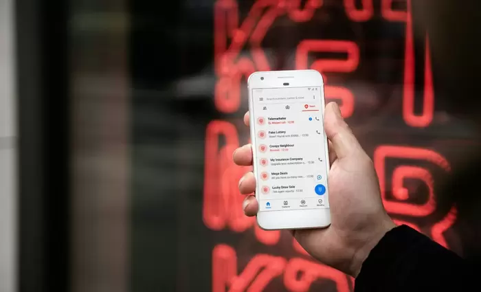 «Εμένα ψάχνετε;» Πώς οι απατεώνες αποκτούν τον αριθμό του τηλεφώνου σας