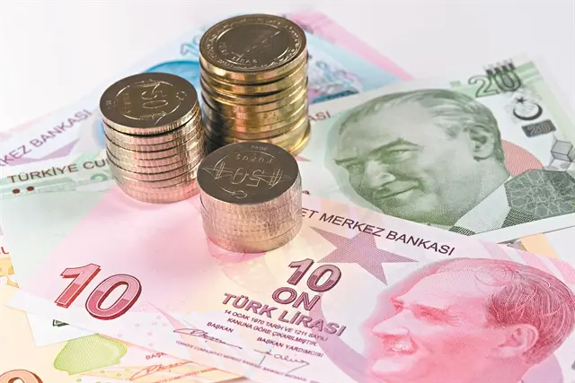Τουρκία: Κατέρρευσε η λίρα στο 22,85 ανά δολάριο