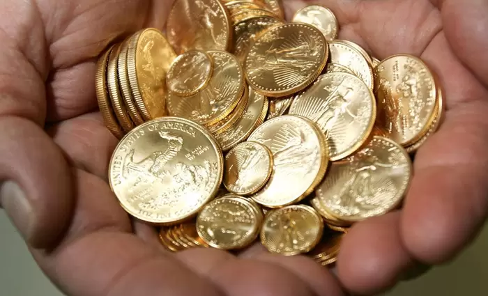 Οι Έλληνες ξεπουλάνε τον χρυσό τους