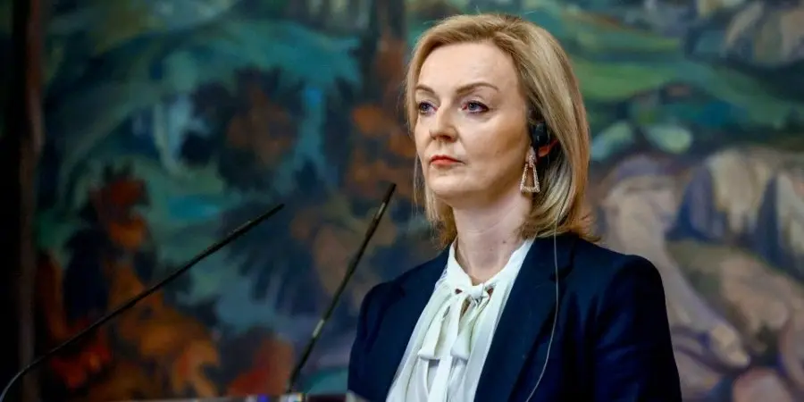 Βρετανία: Μετράει ώρες η Λίζ Τρας;
