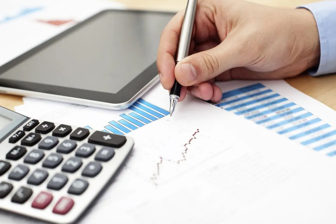 Ζητούνται βοηθοί λογιστικού λειτουργού με μισθό μέχρι €3,000