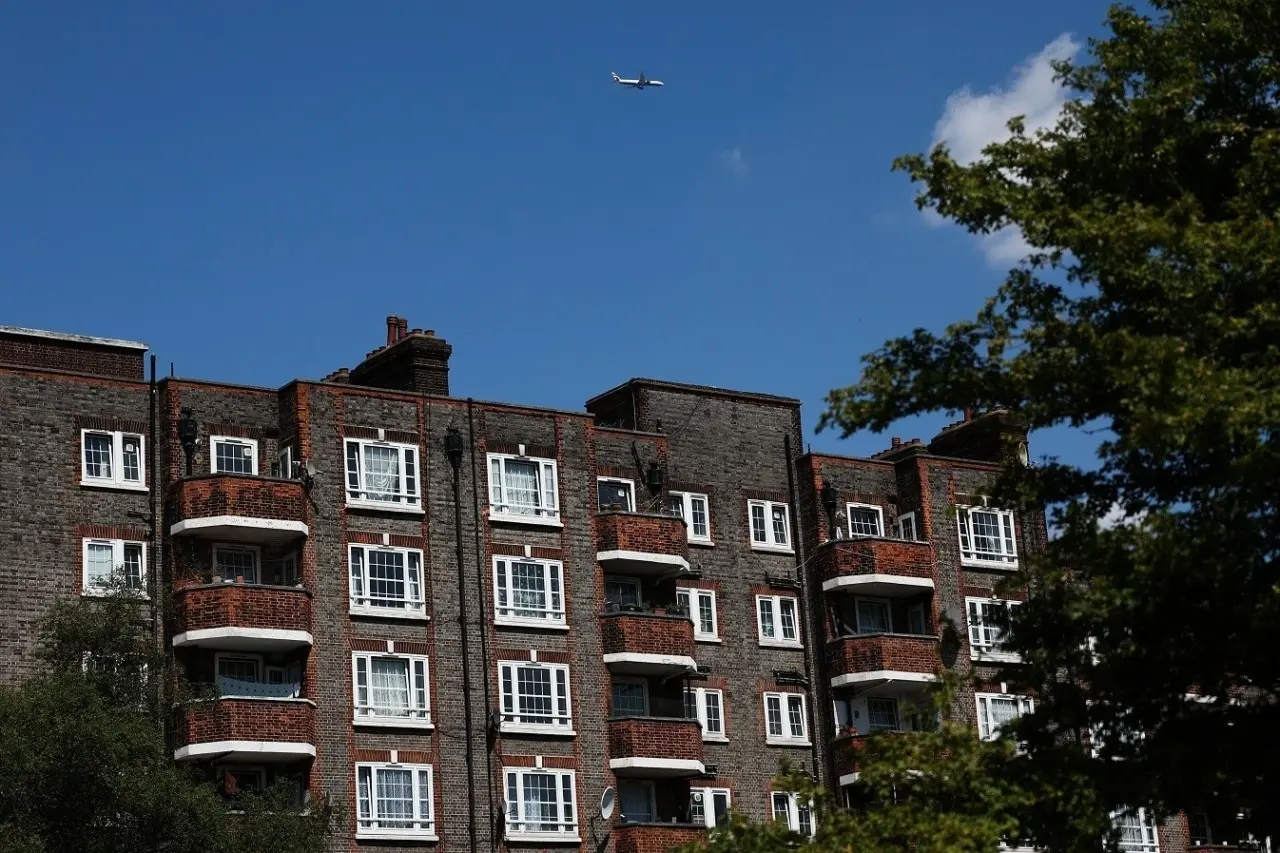 Βρετανία: Νέα αύξηση στις τιμές κατοικιών τον Οκτώβριο