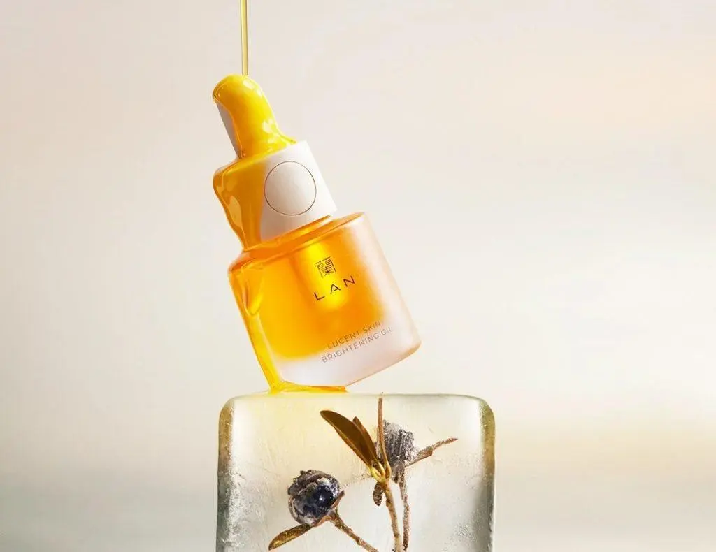 Χρυσά και... κινεζικά τα νέα deal της L'Oréal