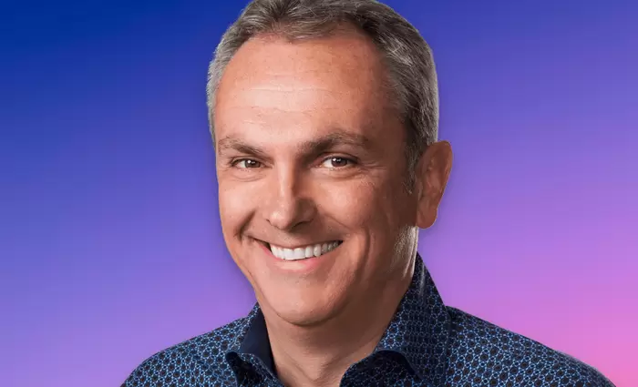 Ποιος θα αναλάβει τα οικονομικά της Apple από τον Μαέστρι