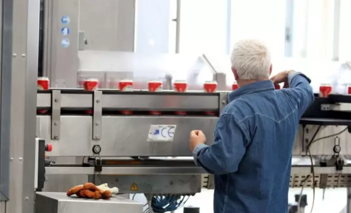 Υποχωρεί η μεταποίηση στην Ευρωζώνη