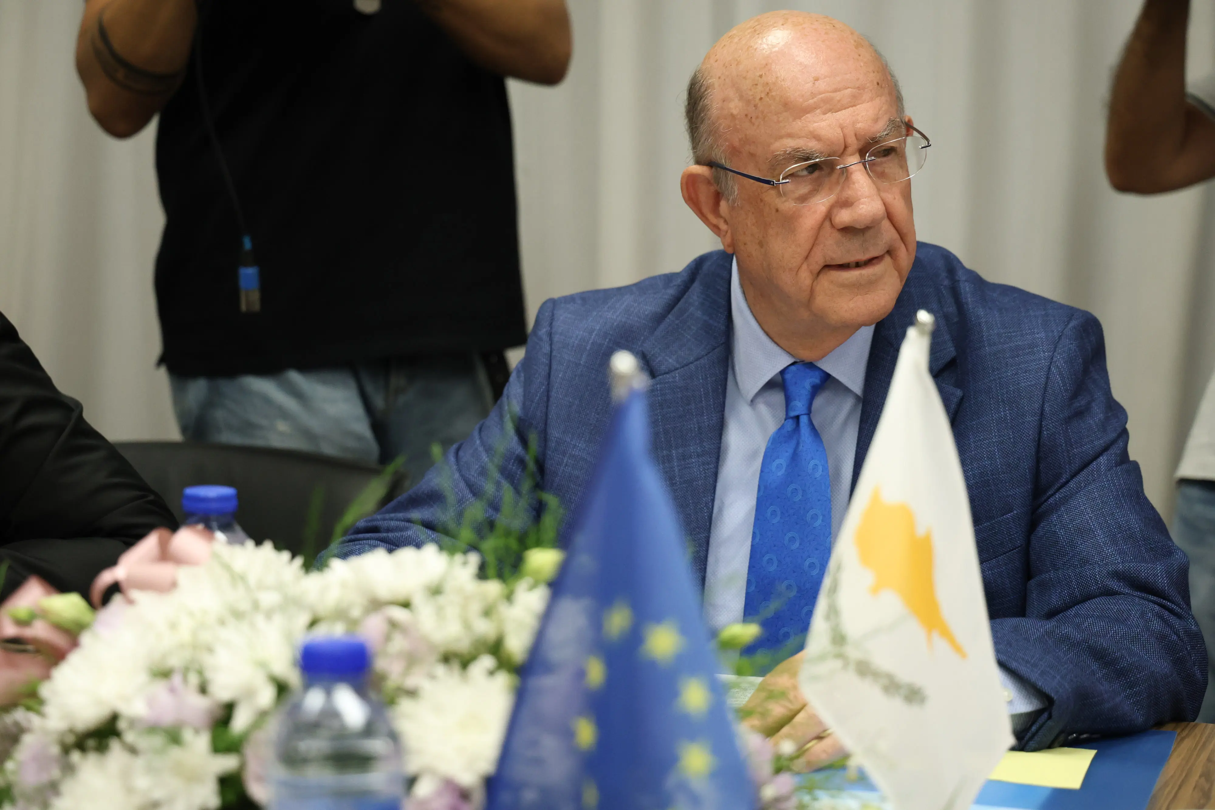 ΥΠΟΙΚ: Τα €67 εκατ. δεν είναι το μεγάλο πρόβλημα– Το έργο του Βασιλικού πρέπει να προχωρήσει