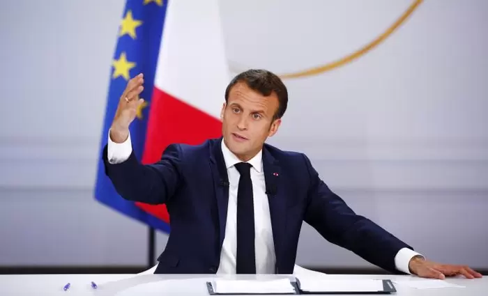 Ο Μακρόν επιτίθεται στον εμπορικό πόλεμο του Ντόναλντ Τραμπ 