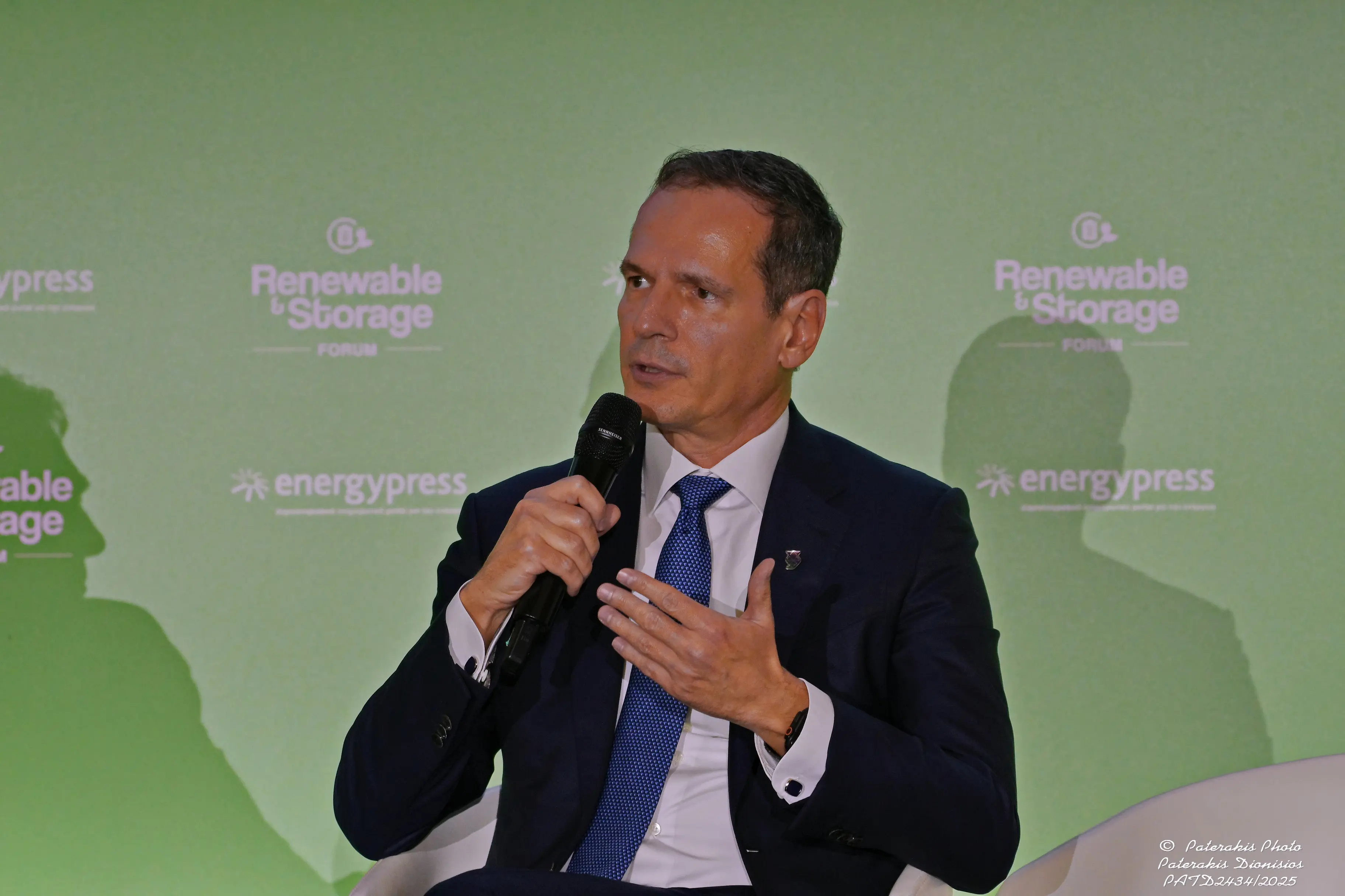 Τα δύο θετικά βήματα που βλέπει ο ΑΔΜΗΕ για το καλώδιο - Τι είπε ο  Μ. Μανουσάκης