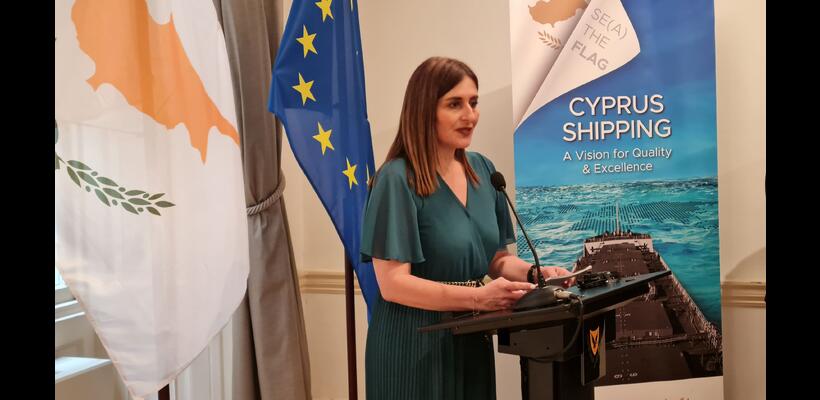 Στο Λονδίνο για επίσκεψη εργασίας η Υφυπουργός Ναυτιλίας