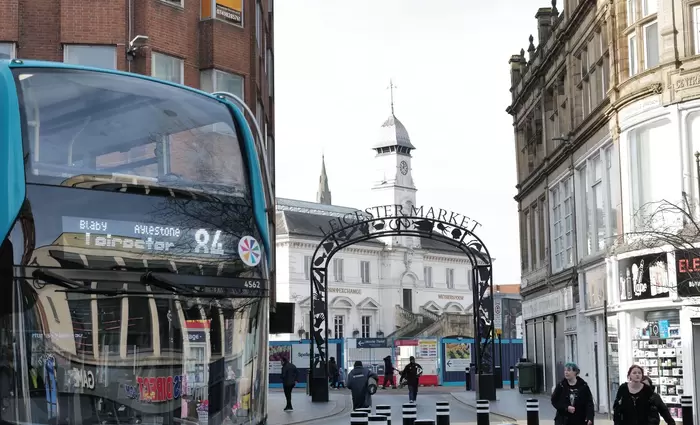 Eπιφυλακτικοί οι καταναλωτές στο Ηνωμένο Βασίλειο: Πτώση για τις λιανικές πωλήσεις τον Νοέμβριο