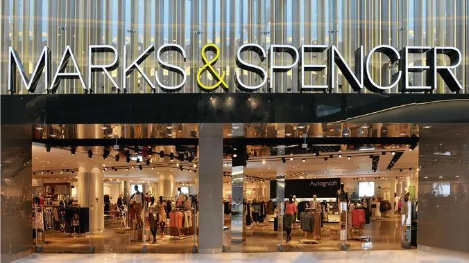 Marks & Spencer: Ζητεί βοηθό διευθυντή με 14ο μισθό