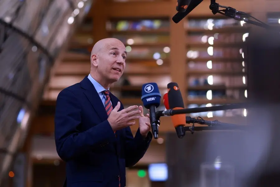 Κόχερ (ΕΚΤ): Ελαφρώς βελτιωμένα τα οικονομικά στοιχεία