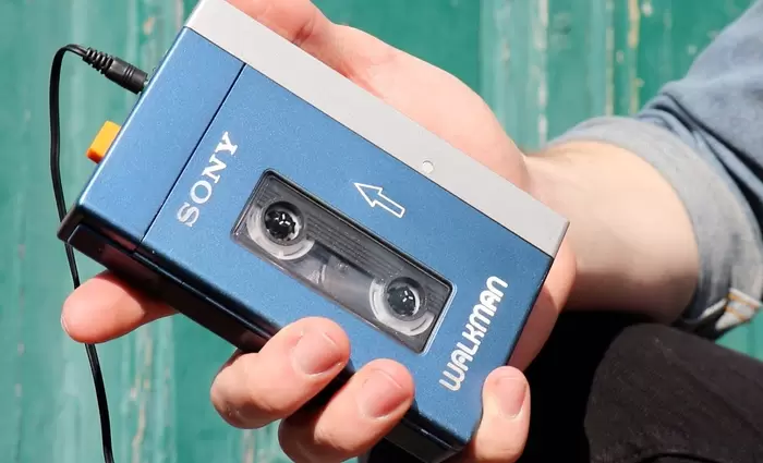 Σαν σήμερα κυκλοφόρησε το πρώτο 