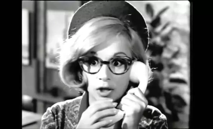 Ελλάδα: Eπεξήγηση για το Click Away με Βουγιουκλάκη!