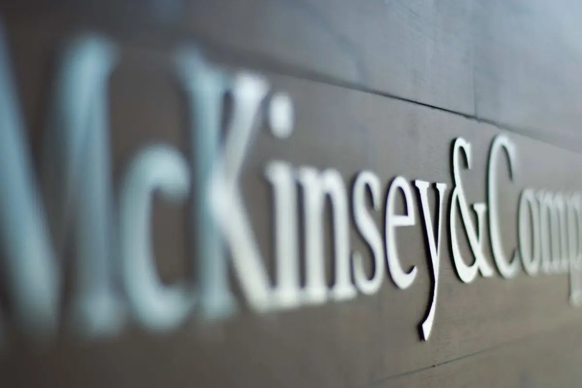 McKinsey: Κίνδυνος να εκτιναχθεί η ανεργία στην ΕΕ αν δεν ελεχθεί ο ιός