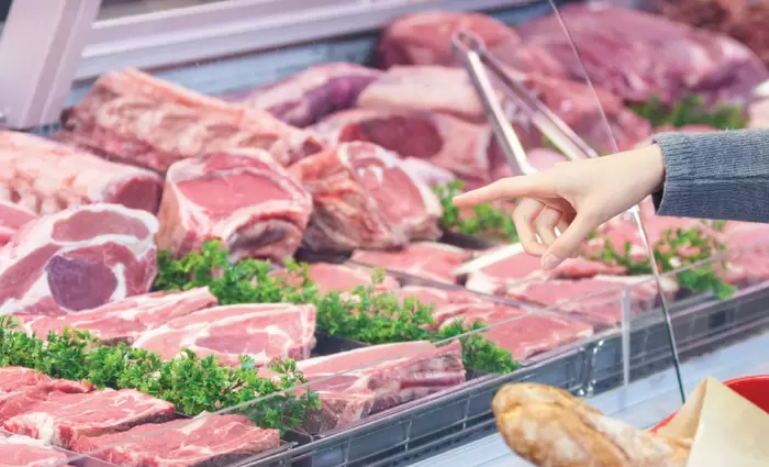 Άρχισαν νωρίς τα κάλαντα για τις τιμές των αρνιών (vid)