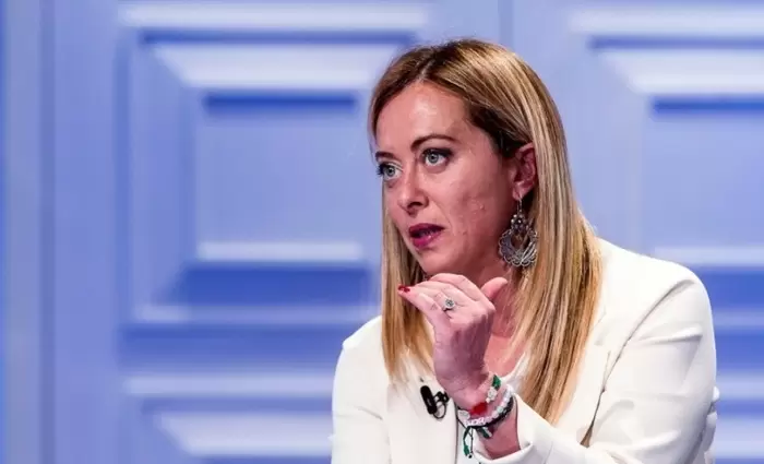 Ιταλία: Νέα «βόμβα» Μελόνι στον τραπεζικό κλάδο