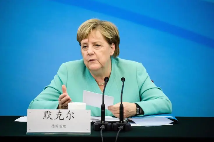 «Όχι» της Μέρκελ στις προτάσεις Τζόνσον για συμφωνία στο Brexit