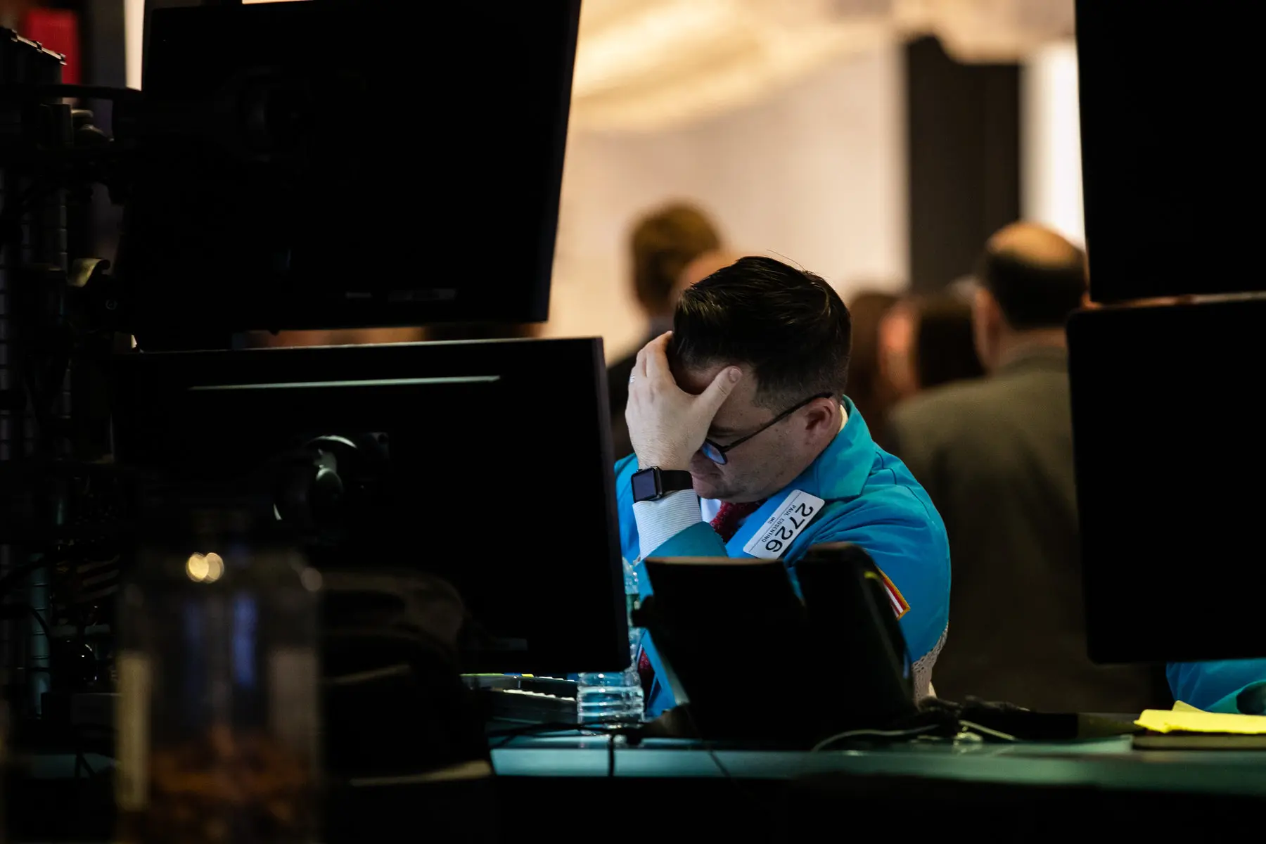 Νέο κραχ σαρώνει την Wall Street - Βουτιά κάνουν οι μετοχές