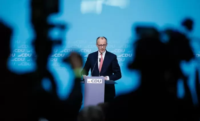 Μερτς: Δεν θέλουμε εμπορικό πόλεμο με τις ΗΠΑ, αλλά μπορούμε να απαντήσουμε