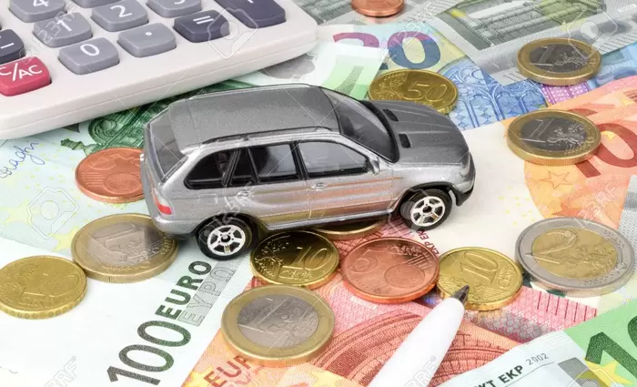 Στις μεταφορές το 13,2% των δαπανών των νοικοκυριών στην ΕΕ