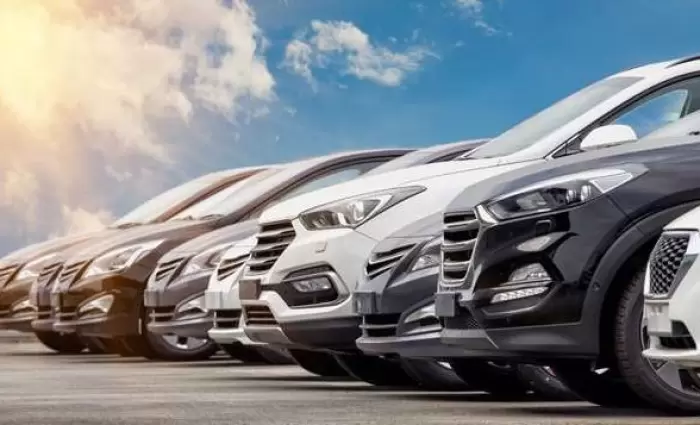 Έξω από την Βουλή οι εισαγωγείς μεταχειρισμένων οχημάτων 