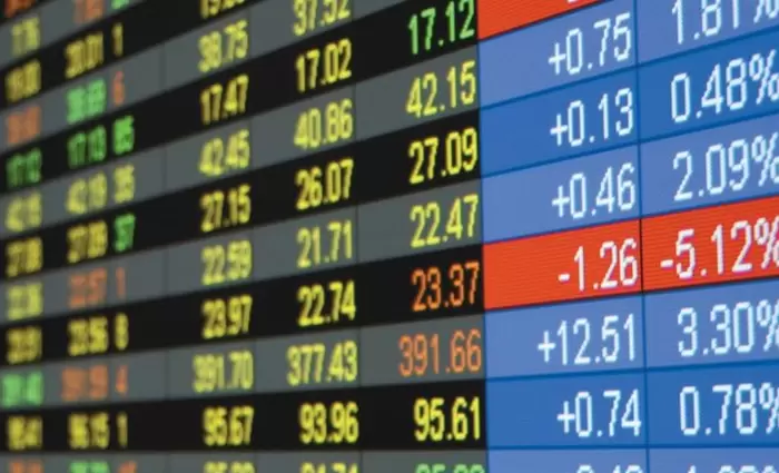 Για την καλύτερη εβδομαδιαία επίδοσή τους από τον Μάρτιο οδεύουν οι μετοχές