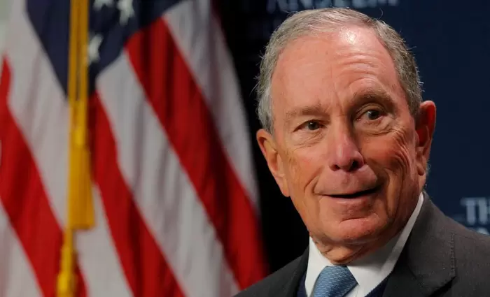 Μπλούμπεργκ: Ασύλληπτα ποσά για ενίσχυση της προεκλογικής εκστρατείας