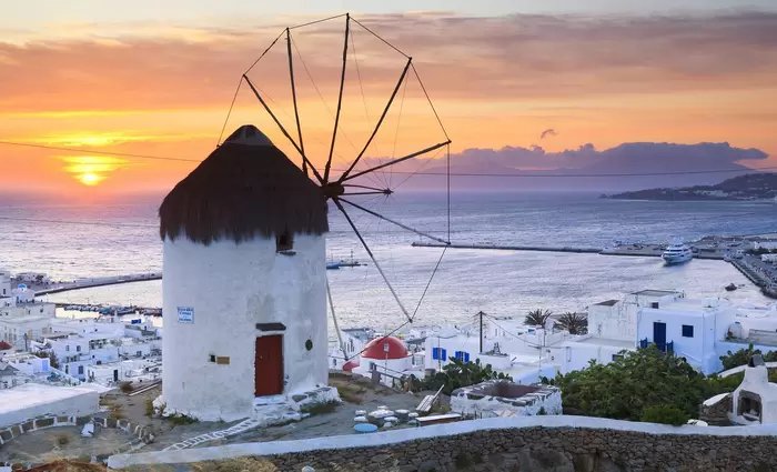 Κλάμπ της Μυκόνου ανοίγει φτερά για Μαϊάμι