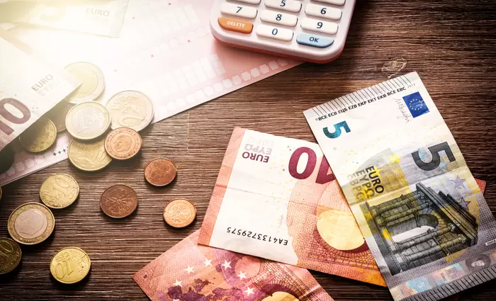 Πώς συγκρίνεται ο μισθός σας σε σχέση με τους υπόλοιπους;