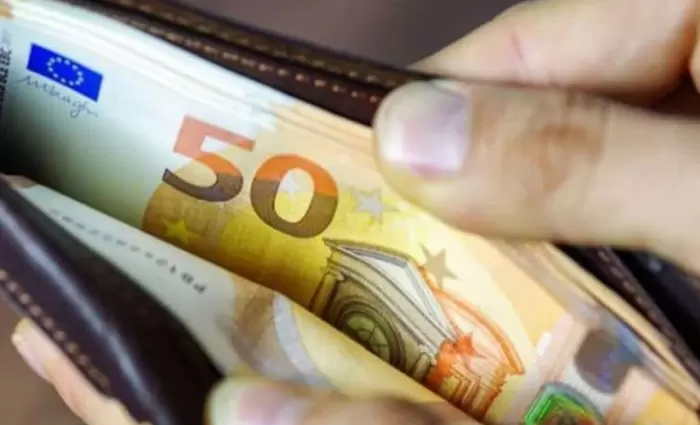 Χτύπησε τους μισθούς η πανδημία - Αύξηση ρεκόρ στους εργαζόμενους με μισθούς κάτω των €500