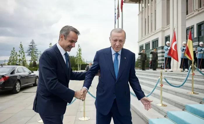 Ελληνοτουρκικές σχέσεις: Τι έδειξε το ραντεβού Μητσοτάκη – Ερντογάν