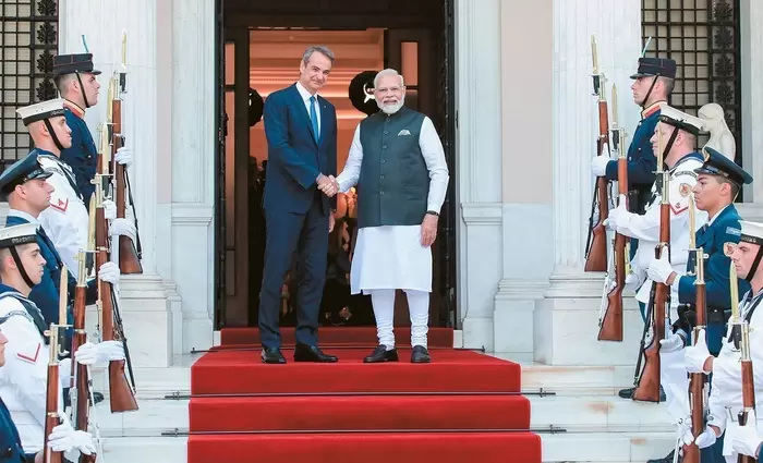 Απόβαση ελληνικών επιχειρήσεων στην Ινδία – Ποια deals αναμένεται να κλειστούν