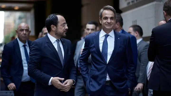 Μητσοτάκης σε ΠτΔ για καλώδιο: «Απαραίτητος όσο ποτέ ο συντονισμός Ελλάδας - Κύπρου»