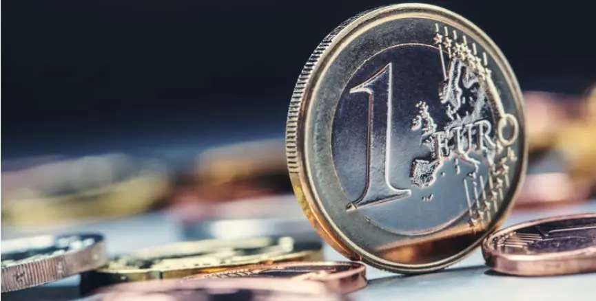 Η Κύπρος βγαίνει στο σεργιάνι των αγορών