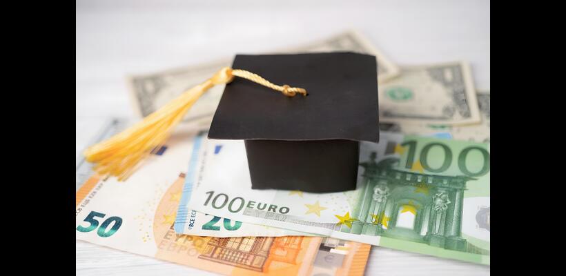 Δεν αξιοποιούνται πλήρως τα κονδύλια για φοιτητική μέριμνα, λέει η ΕΥ