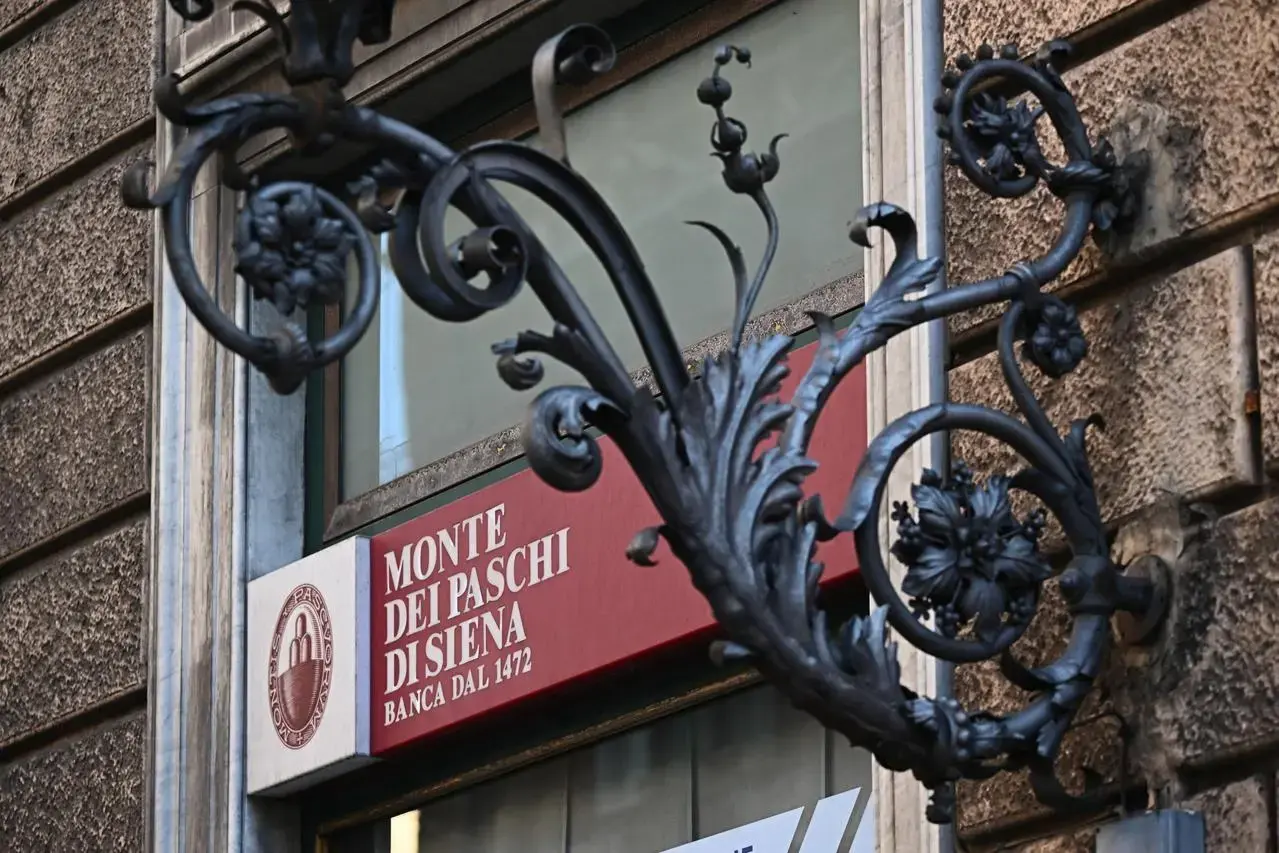 Monte dei Paschi: Κέρδη-ρεκόρ στα 474 εκατ. ευρώ μετά την εξαγορά της Mediobanca
