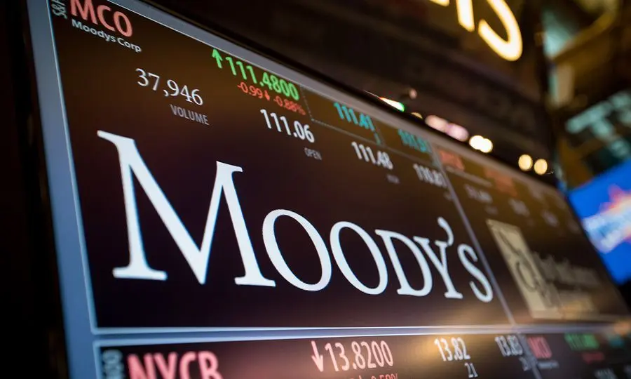 Moody’s: Θετική η αύξηση των επιτοκίων για τις τράπεζες της ΕΕ