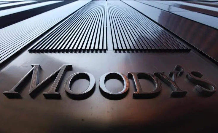 Moody’s: Αναβάθμισε Alpha Bank και Eurobank 