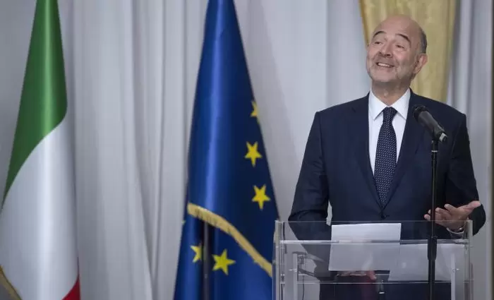 Μοσκοβισί: Κανένας κίνδυνος μετάδοσης της ιταλικής κρίσης