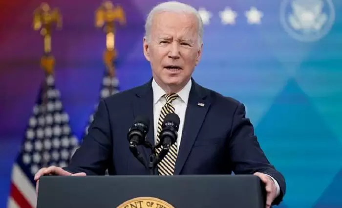 Ο Μπαίντεν αφήνει αιχμές κατά του Έλον Μασκ για σχέσεις με ξένες χώρες