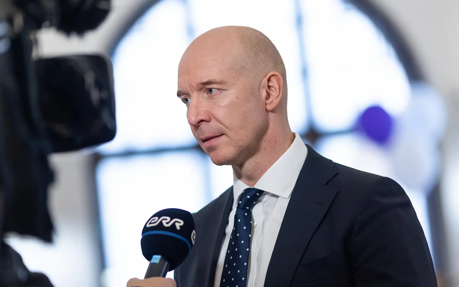 Μάντις Μίλερ: Συντηρητική πολιτική στα επιτόκια αν εκλεγώ αντιπρόεδρος της ΕΚΤ