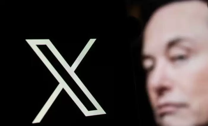 Γιατί η ΕΕ καθυστερεί την έρευνα για το X του Μασκ