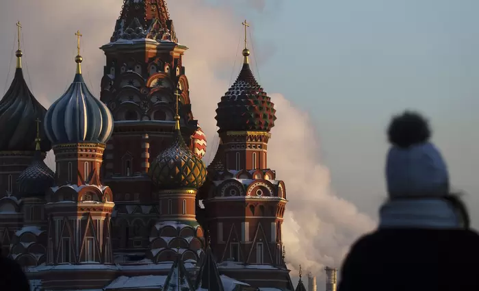 Αγωνία στον τομέα των υπηρεσιών για τις σχέσεις με την Ρωσία