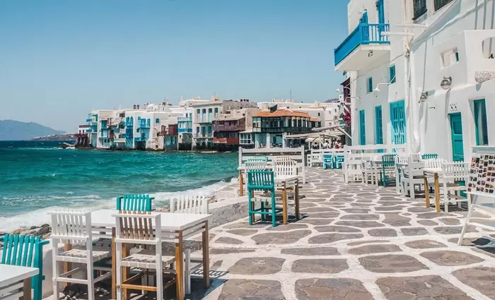 Conde Nast Traveller: Ποια ελληνικά νησιά βρίσκονται στα 20 καλύτερα της Ευρώπης