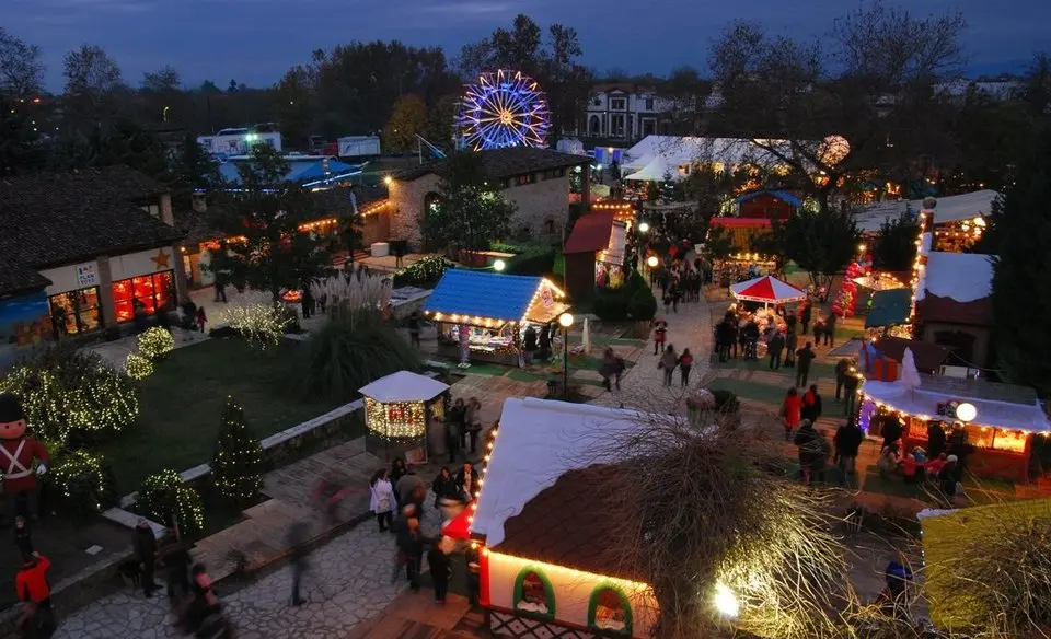 Τα χριστουγεννιάτικα χωριά έδωσαν πνοή στα ορεινά
