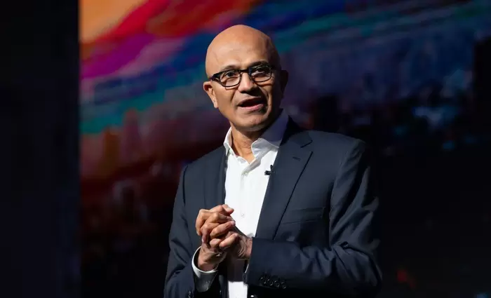Microsoft: Οι «χρυσοί» μισθοί και οι… απολύσεις
