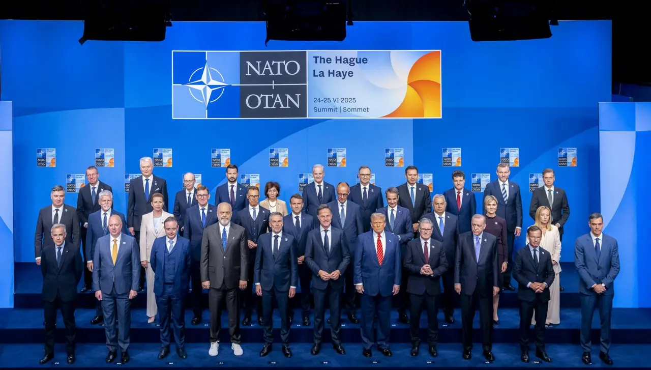 Politico: Oι Ευρωπαίοι κράτησαν τον Τραμπ στο ΝΑΤΟ - Και τώρα τι;