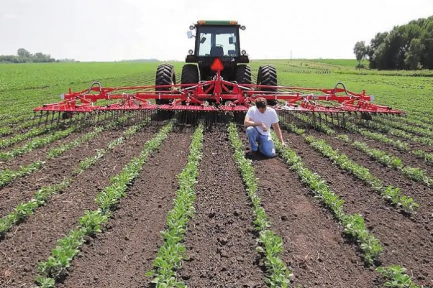 Συνάντηση Επιτρόπου με αγροτικές οργανώσεις για θέματα που απασχολούν τους αγρότες
